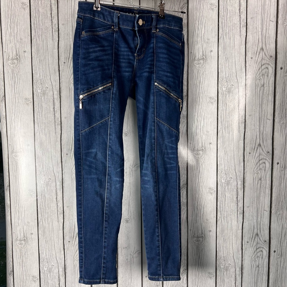 White House Black Market The Skinny Anke Jean size 0P